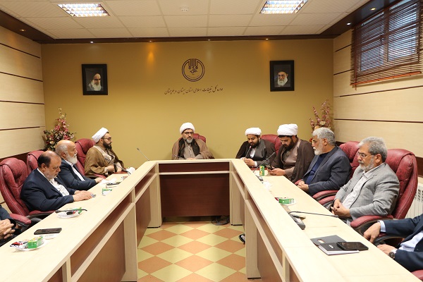 درد و دل سه ساعته نخبگان فرهنگی زاهدان با معاون فرهنگی تبلیغات اسلامی کشور