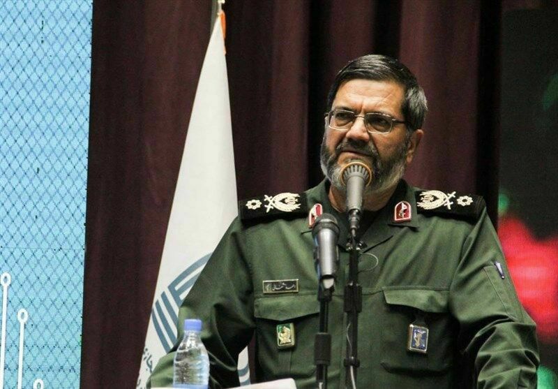 سپاه پدیده منحصر به فردی است که بی نظیر و جاودانه است