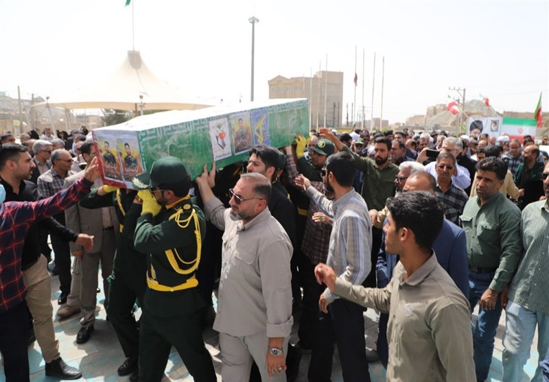 تشییع پیکر شهید مدافع وطن در زاهدان