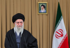 فیلم کامل سخنرانی تلویزیونی رهبر انقلاب خطاب به ملت ایران