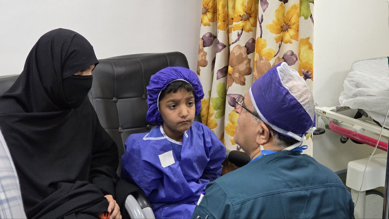 حضور جراحان نیکوکار برای درمان بیماران نیازمند در زاهدان