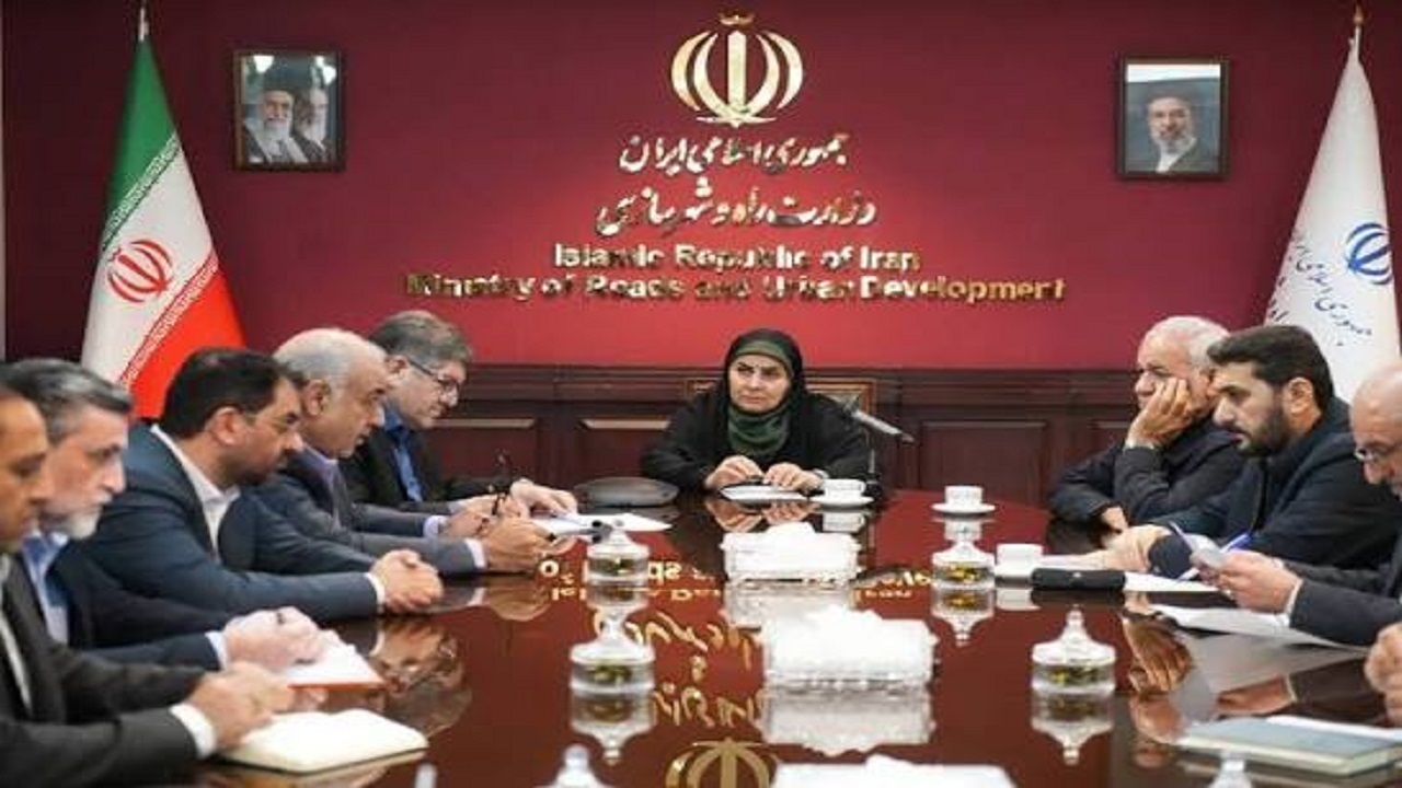 تأکید وزیر راه بر شتاببخشی به راهآهن چابهار–زاهدان / پایش هفتگی پروژه ادامه دارد