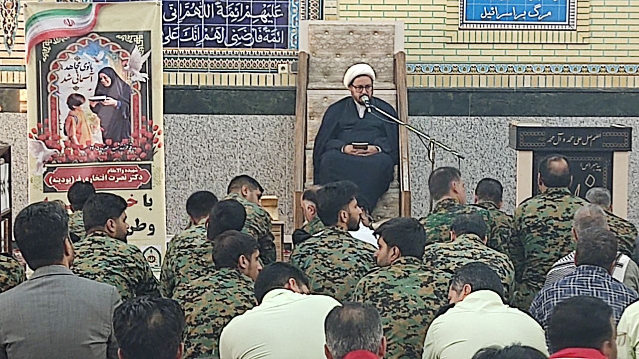 خون شهدای خدمت و امنیت ، وحدت و مقاومت مردم را تقویت میکند